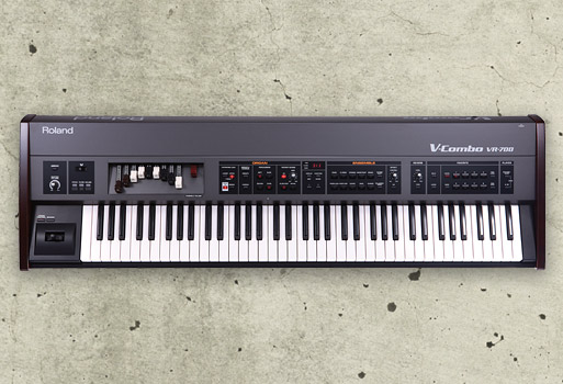 V-Combo VR-700